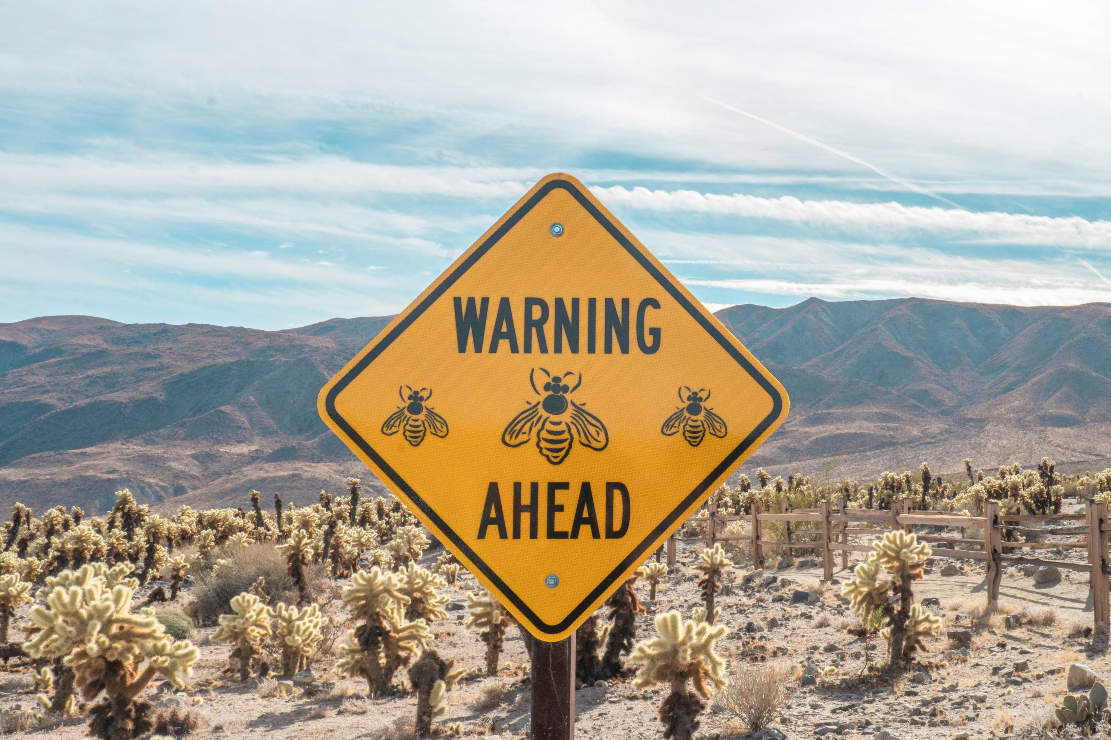 5 Warning Signs Your Industrial Distribution Customers Are About to Churn